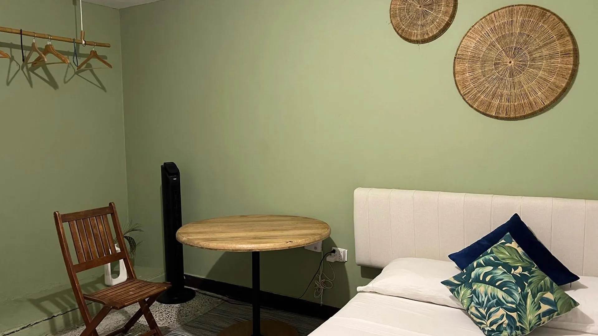 Homestay Estadio House Atelier Medellin
