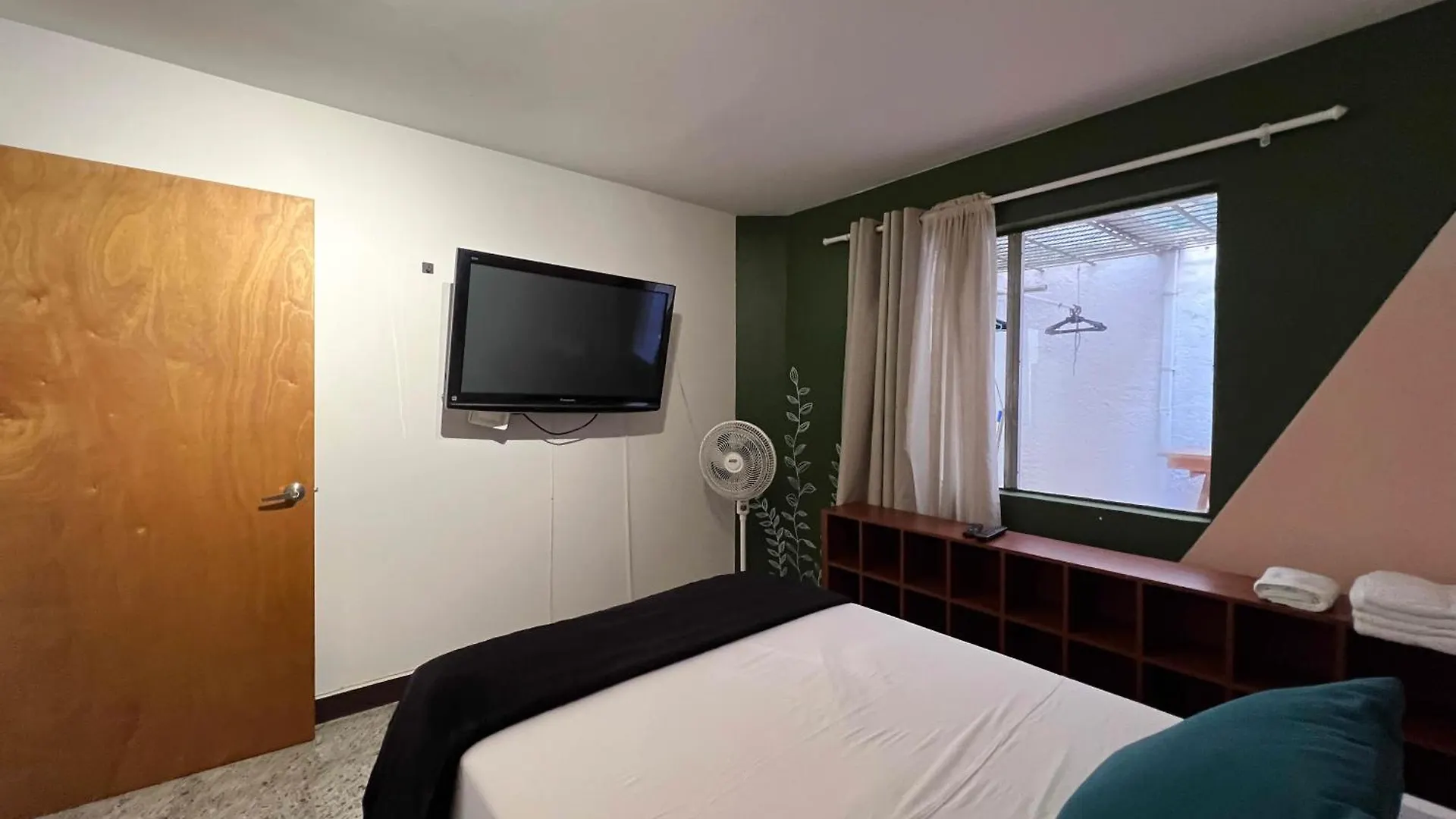 Estadio House Atelier Medellin Homestay